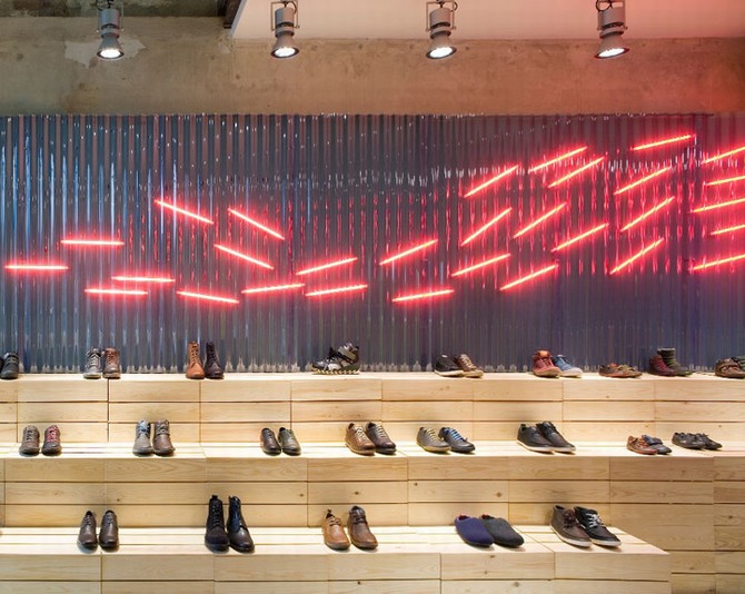 Ý tưởng thiết kế shop giầy đơn giản mới lạ,ý tướng mới cho shop giầy,shop giầy thiết kế đơn giản,xây dựng nội thất shop ấn tượng